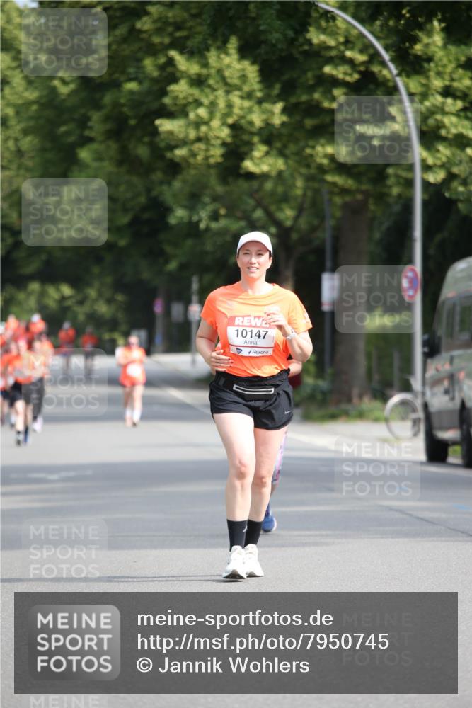 15.06.2025 - REWE Women's Run Jannik Wohlers http://msf.ph/oto/7950745 15.06.2025 09:49:48 Laufen  meine-sportfotos.de
