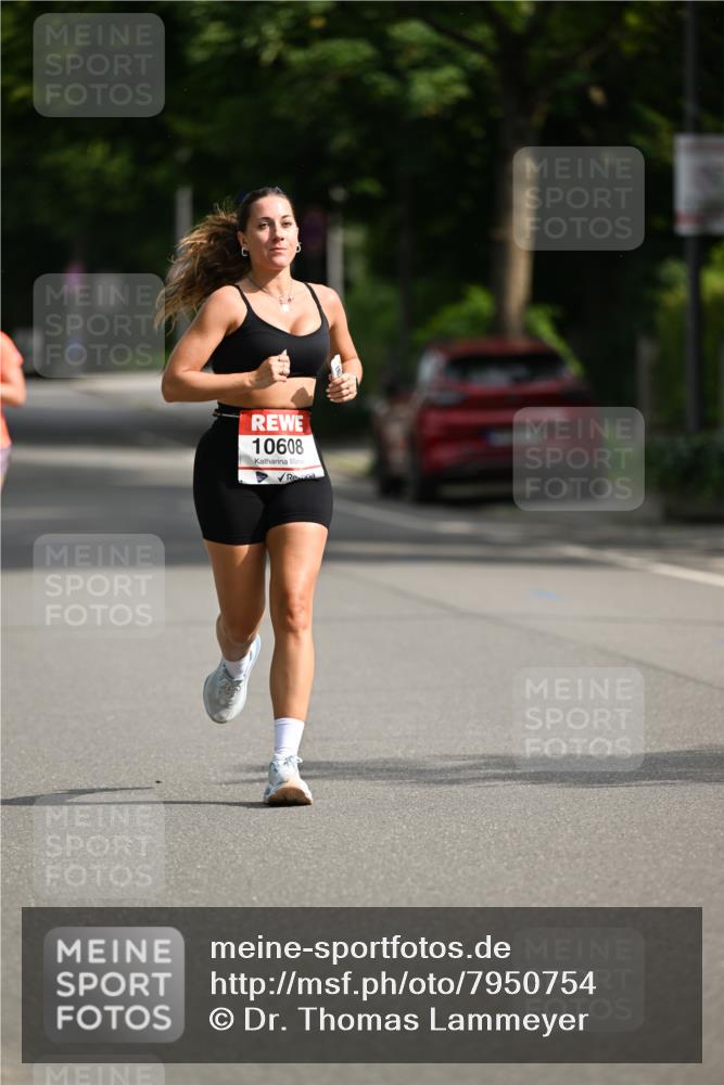 15.06.2025 - REWE Women's Run Dr. Thomas Lammeyer http://msf.ph/oto/7950754 15.06.2025 09:36:21 Laufen 10608 meine-sportfotos.de