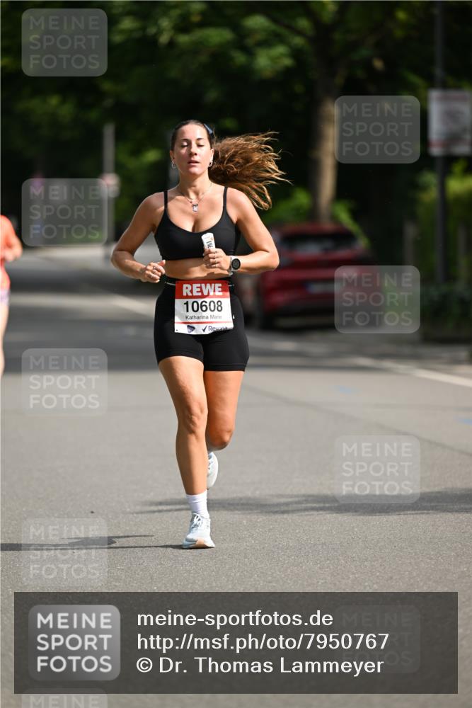15.06.2025 - REWE Women's Run Dr. Thomas Lammeyer http://msf.ph/oto/7950767 15.06.2025 09:36:21 Laufen 10608 meine-sportfotos.de