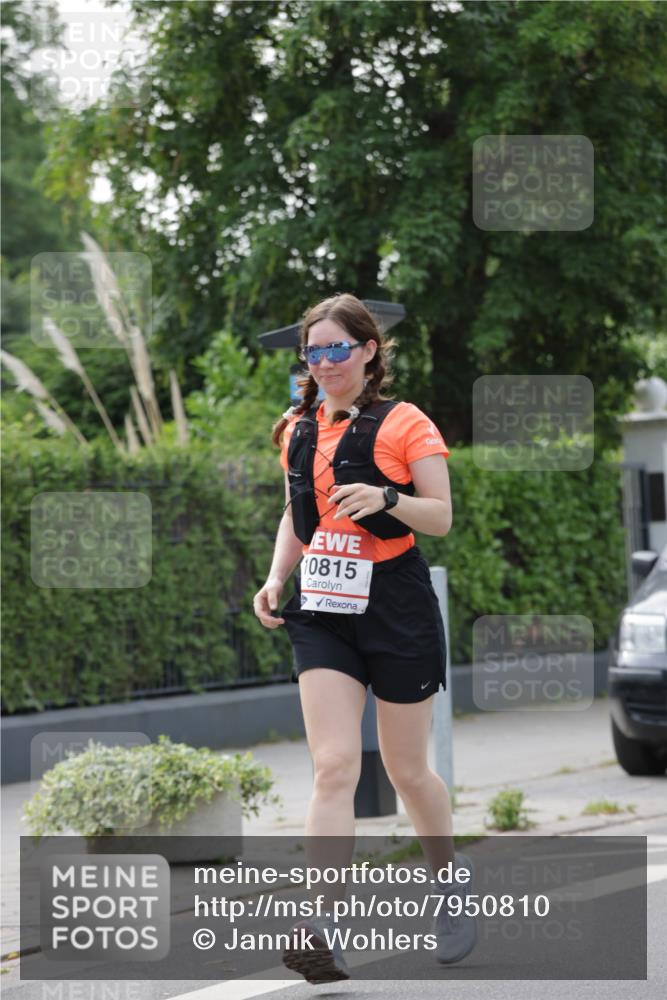 15.06.2025 - REWE Women's Run Jannik Wohlers http://msf.ph/oto/7950810 15.06.2025 08:32:55 Laufen 10815 meine-sportfotos.de