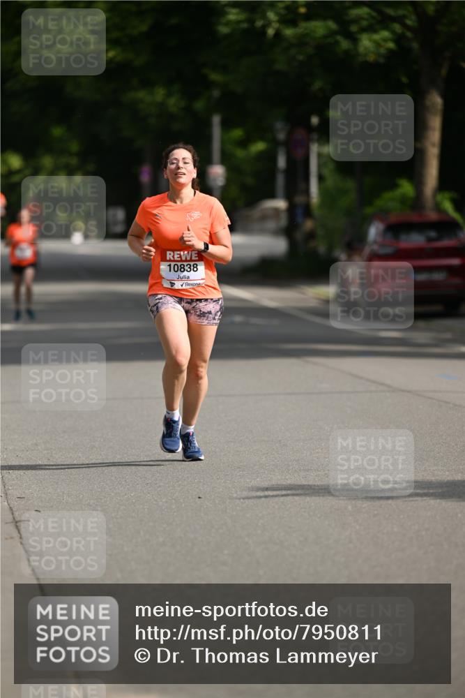 15.06.2025 - REWE Women's Run Dr. Thomas Lammeyer http://msf.ph/oto/7950811 15.06.2025 09:36:23 Laufen 10838 meine-sportfotos.de