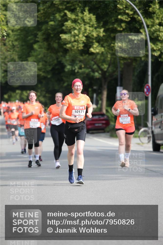15.06.2025 - REWE Women's Run Jannik Wohlers http://msf.ph/oto/7950826 15.06.2025 09:50:04 Laufen 10090, 10171, 10117, 10348 meine-sportfotos.de