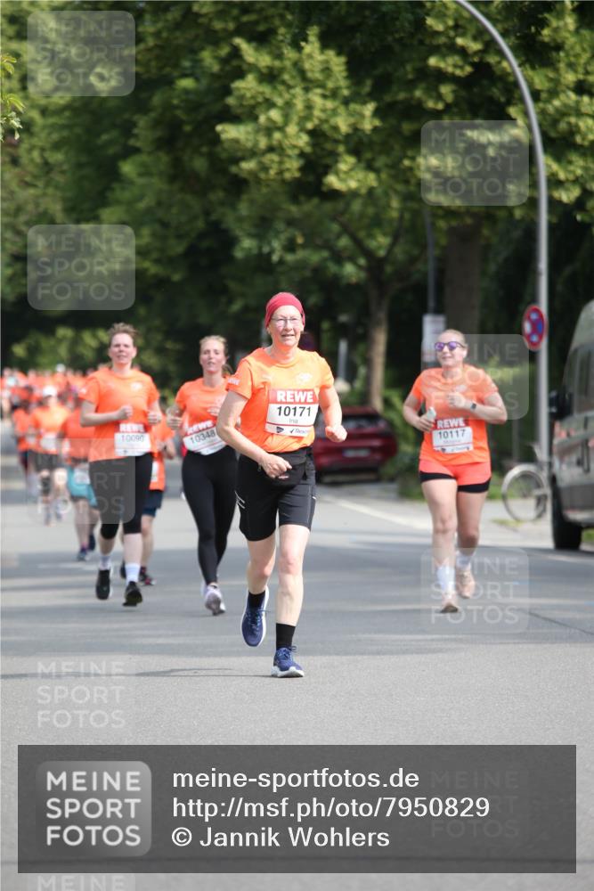 15.06.2025 - REWE Women's Run Jannik Wohlers http://msf.ph/oto/7950829 15.06.2025 09:50:05 Laufen 10090, 10348, 10171, 10117 meine-sportfotos.de