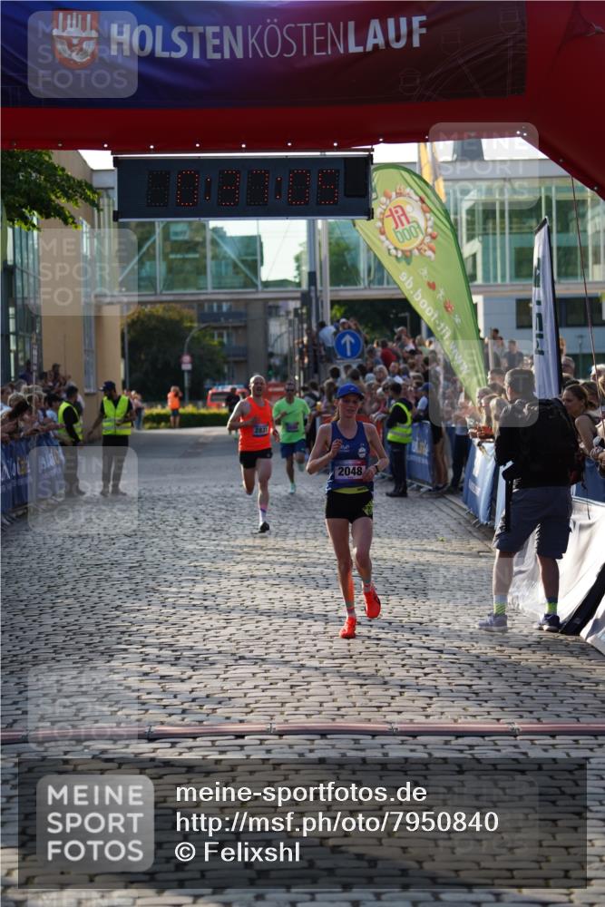 13.06.2025 - Holstenköstenlauf Felixshl http://msf.ph/oto/7950840 13.06.2025 19:37:05 Laufen 2048, 2831, 2888 meine-sportfotos.de