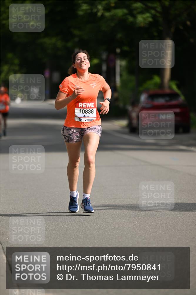 15.06.2025 - REWE Women's Run Dr. Thomas Lammeyer http://msf.ph/oto/7950841 15.06.2025 09:36:24 Laufen 10838 meine-sportfotos.de