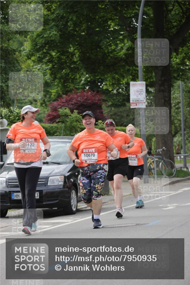 15.06.2025 - REWE Women's Run Jannik Wohlers http://msf.ph/oto/7950935 15.06.2025 08:32:58 Laufen 122, 10670, 15, 2025, 0606 meine-sportfotos.de