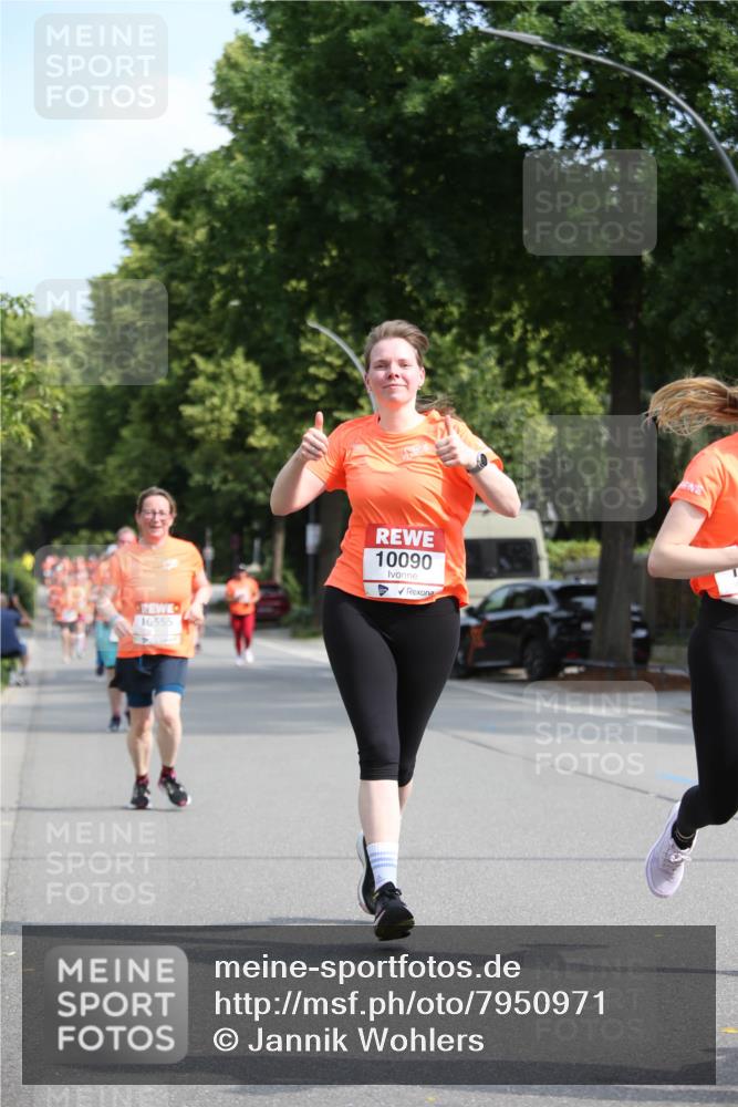 15.06.2025 - REWE Women's Run Jannik Wohlers http://msf.ph/oto/7950971 15.06.2025 09:50:13 Laufen 10555, 10090 meine-sportfotos.de