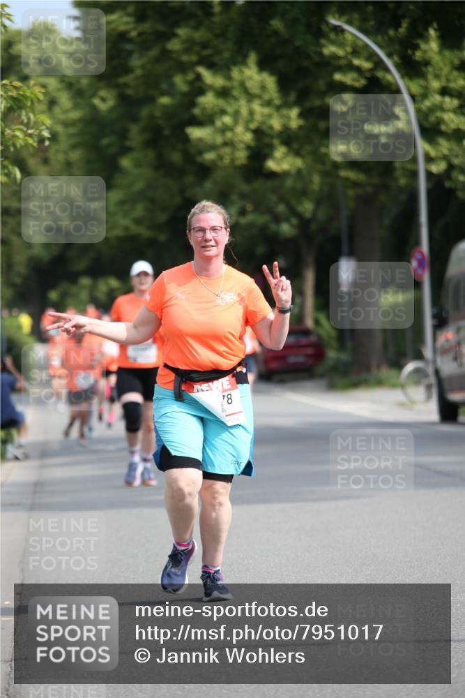15.06.2025 - REWE Women's Run Jannik Wohlers http://msf.ph/oto/7951017 15.06.2025 09:50:17 Laufen 8 meine-sportfotos.de