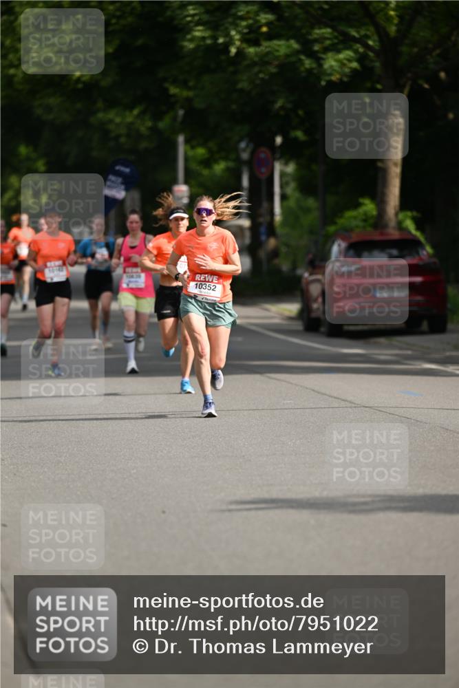 15.06.2025 - REWE Women's Run Dr. Thomas Lammeyer http://msf.ph/oto/7951022 15.06.2025 09:36:46 Laufen 10149, 10352 meine-sportfotos.de