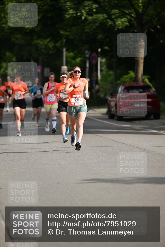 15.06.2025 - REWE Women's Run Dr. Thomas Lammeyer http://msf.ph/oto/7951029 15.06.2025 09:36:46 Laufen 10352 meine-sportfotos.de