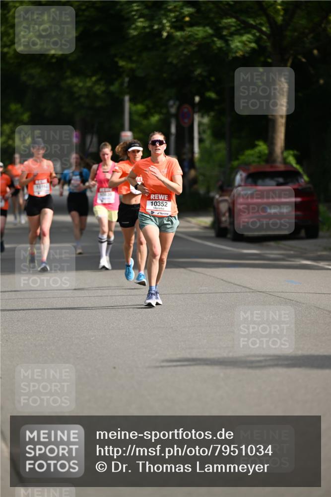 15.06.2025 - REWE Women's Run Dr. Thomas Lammeyer http://msf.ph/oto/7951034 15.06.2025 09:36:47 Laufen 10142, 10352 meine-sportfotos.de