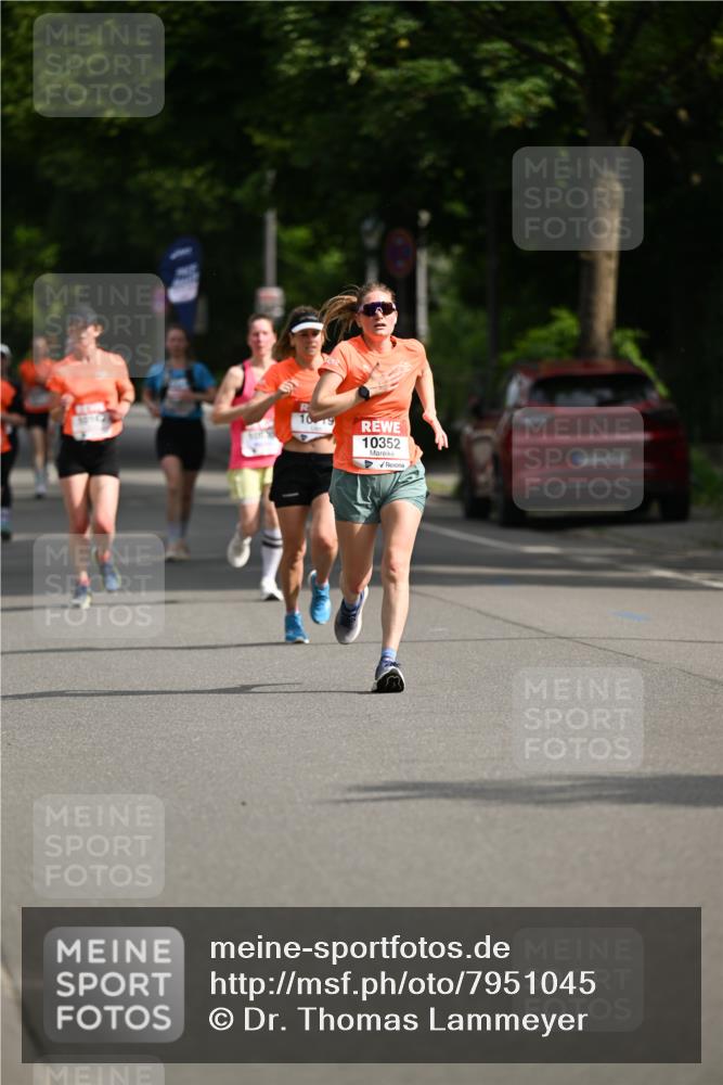 15.06.2025 - REWE Women's Run Dr. Thomas Lammeyer http://msf.ph/oto/7951045 15.06.2025 09:36:47 Laufen 10352 meine-sportfotos.de