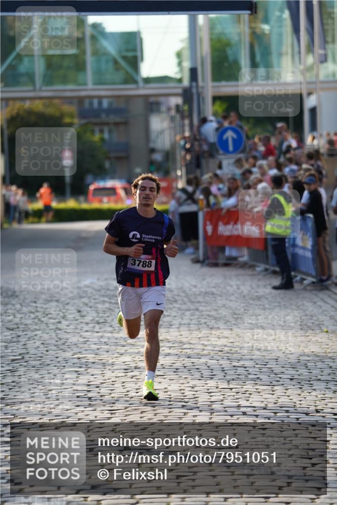 13.06.2025 - Holstenköstenlauf Felixshl http://msf.ph/oto/7951051 13.06.2025 19:37:18 Laufen 3788 meine-sportfotos.de