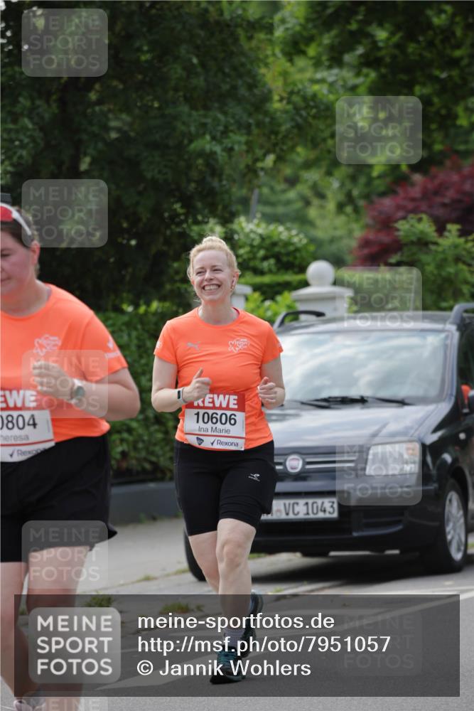 15.06.2025 - REWE Women's Run Jannik Wohlers http://msf.ph/oto/7951057 15.06.2025 08:33:02 Laufen 0804, 10606, 1043 meine-sportfotos.de
