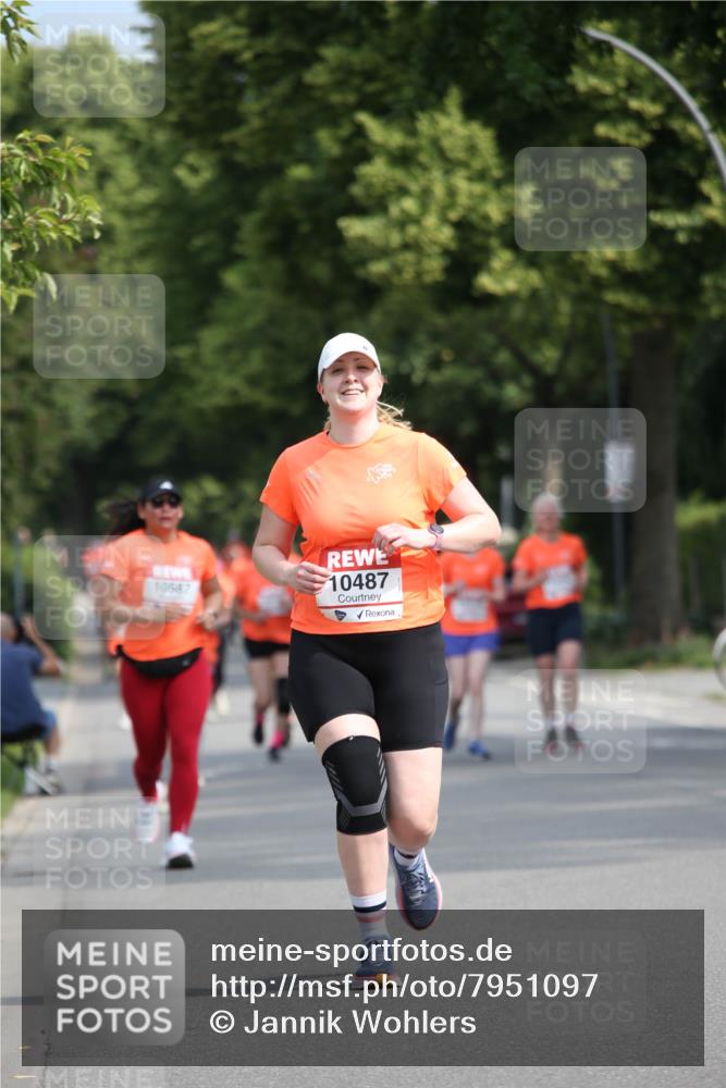 15.06.2025 - REWE Women's Run Jannik Wohlers http://msf.ph/oto/7951097 15.06.2025 09:50:21 Laufen 10547, 10487 meine-sportfotos.de