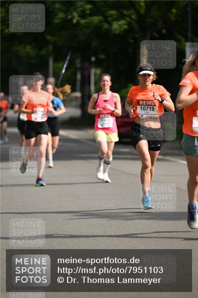 15.06.2025 - REWE Women's Run Dr. Thomas Lammeyer http://msf.ph/oto/7951103 15.06.2025 09:36:50 Laufen 106, 30, 10719 meine-sportfotos.de