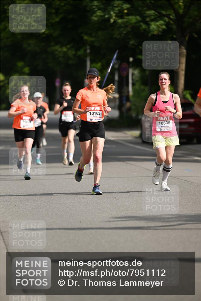 15.06.2025 - REWE Women's Run Dr. Thomas Lammeyer http://msf.ph/oto/7951112 15.06.2025 09:36:51 Laufen 10162, 10839 meine-sportfotos.de