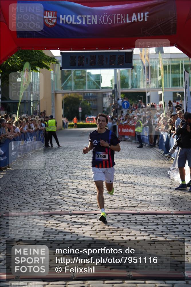 13.06.2025 - Holstenköstenlauf Felixshl http://msf.ph/oto/7951116 13.06.2025 19:37:20 Laufen 3788 meine-sportfotos.de