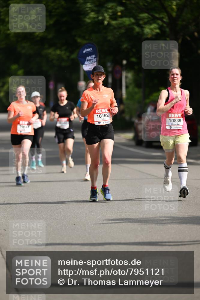 15.06.2025 - REWE Women's Run Dr. Thomas Lammeyer http://msf.ph/oto/7951121 15.06.2025 09:36:51 Laufen 10162, 10839 meine-sportfotos.de