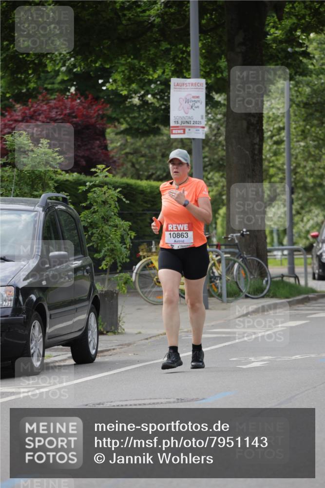 15.06.2025 - REWE Women's Run Jannik Wohlers http://msf.ph/oto/7951143 15.06.2025 08:33:06 Laufen 15, 2025, 10863 meine-sportfotos.de