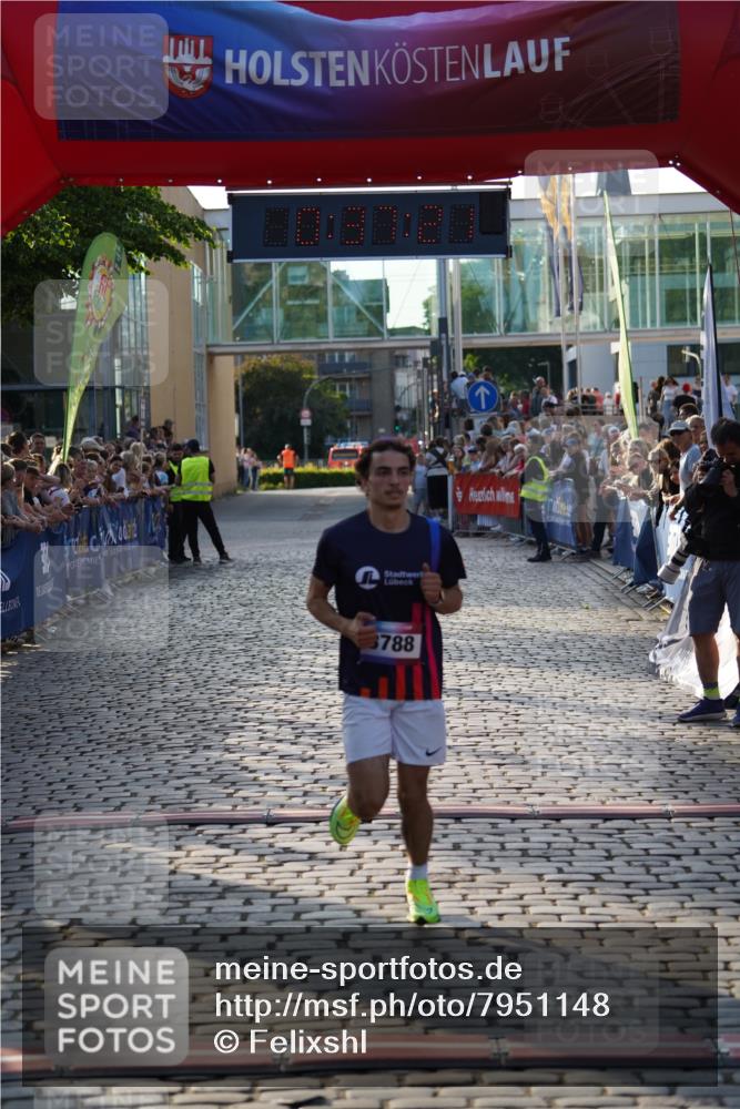 13.06.2025 - Holstenköstenlauf Felixshl http://msf.ph/oto/7951148 13.06.2025 19:37:20 Laufen 3788 meine-sportfotos.de
