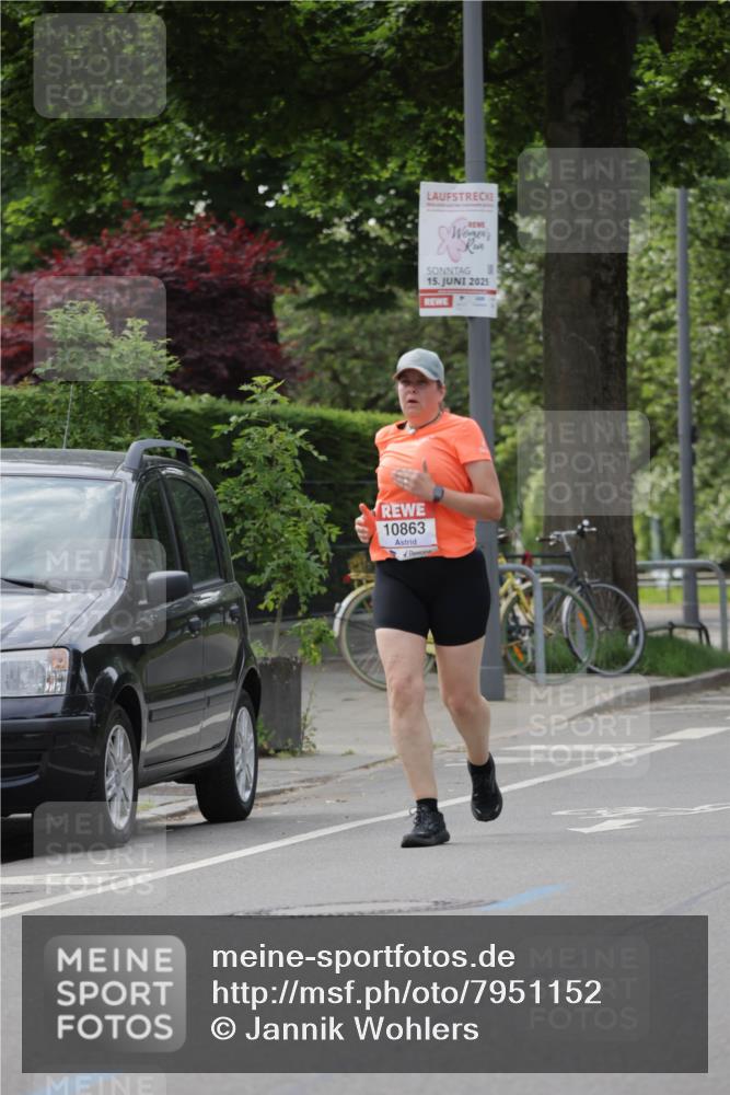 15.06.2025 - REWE Women's Run Jannik Wohlers http://msf.ph/oto/7951152 15.06.2025 08:33:06 Laufen 10863, 15, 2025 meine-sportfotos.de