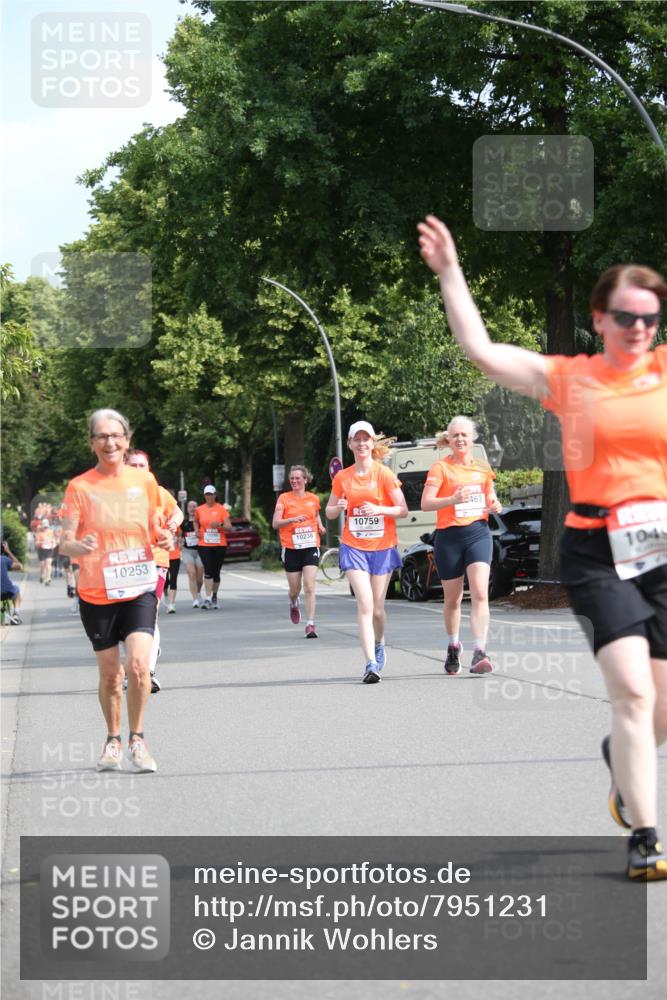 15.06.2025 - REWE Women's Run Jannik Wohlers http://msf.ph/oto/7951231 15.06.2025 09:50:29 Laufen 463, 10759, 10238, 10253, 104 meine-sportfotos.de