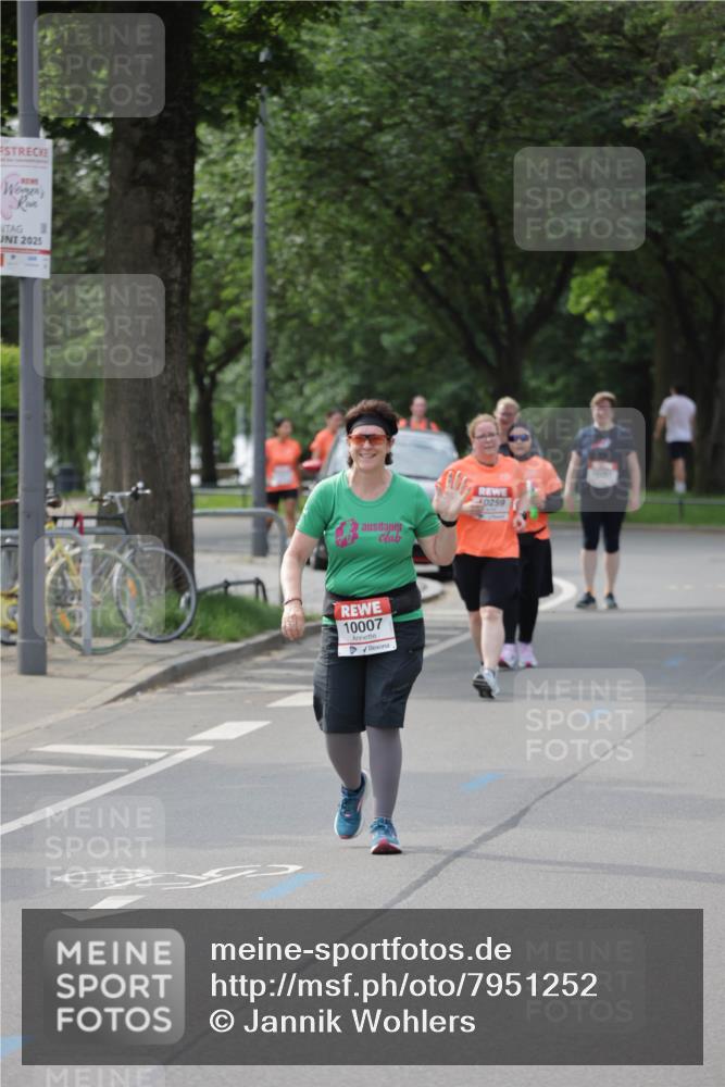 15.06.2025 - REWE Women's Run Jannik Wohlers http://msf.ph/oto/7951252 15.06.2025 08:33:29 Laufen 2025, 10007, 40259 meine-sportfotos.de