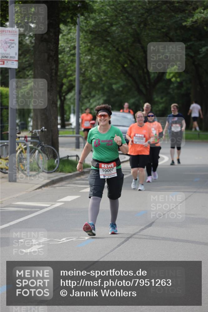 15.06.2025 - REWE Women's Run Jannik Wohlers http://msf.ph/oto/7951263 15.06.2025 08:33:29 Laufen 2025, 10259, 10007 meine-sportfotos.de