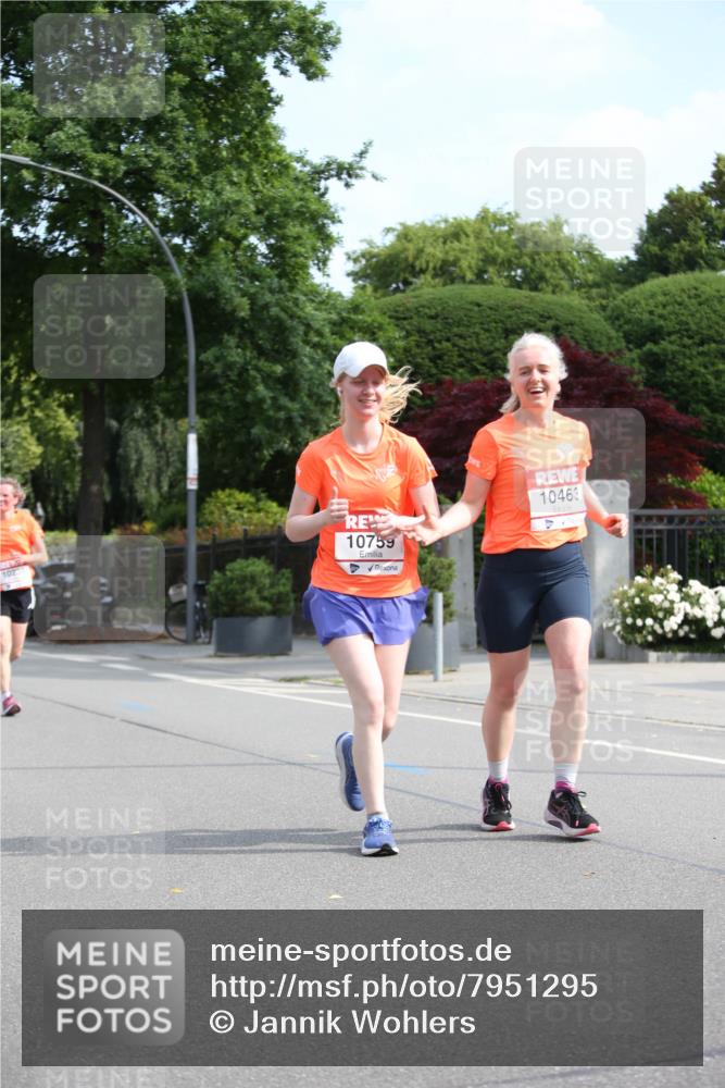 15.06.2025 - REWE Women's Run Jannik Wohlers http://msf.ph/oto/7951295 15.06.2025 09:50:33 Laufen 1023, 10759, 10463 meine-sportfotos.de