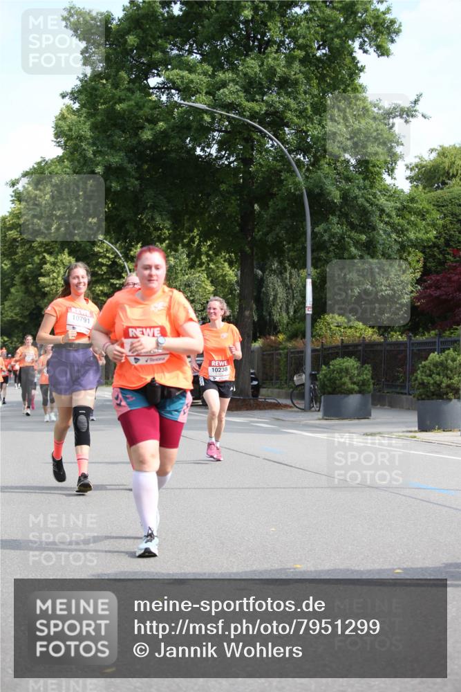 15.06.2025 - REWE Women's Run Jannik Wohlers http://msf.ph/oto/7951299 15.06.2025 09:50:34 Laufen 10238 meine-sportfotos.de