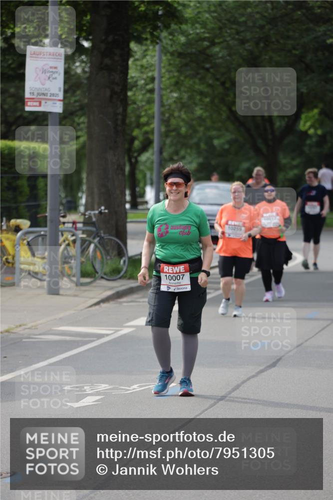 15.06.2025 - REWE Women's Run Jannik Wohlers http://msf.ph/oto/7951305 15.06.2025 08:33:30 Laufen 10259, 10007 meine-sportfotos.de