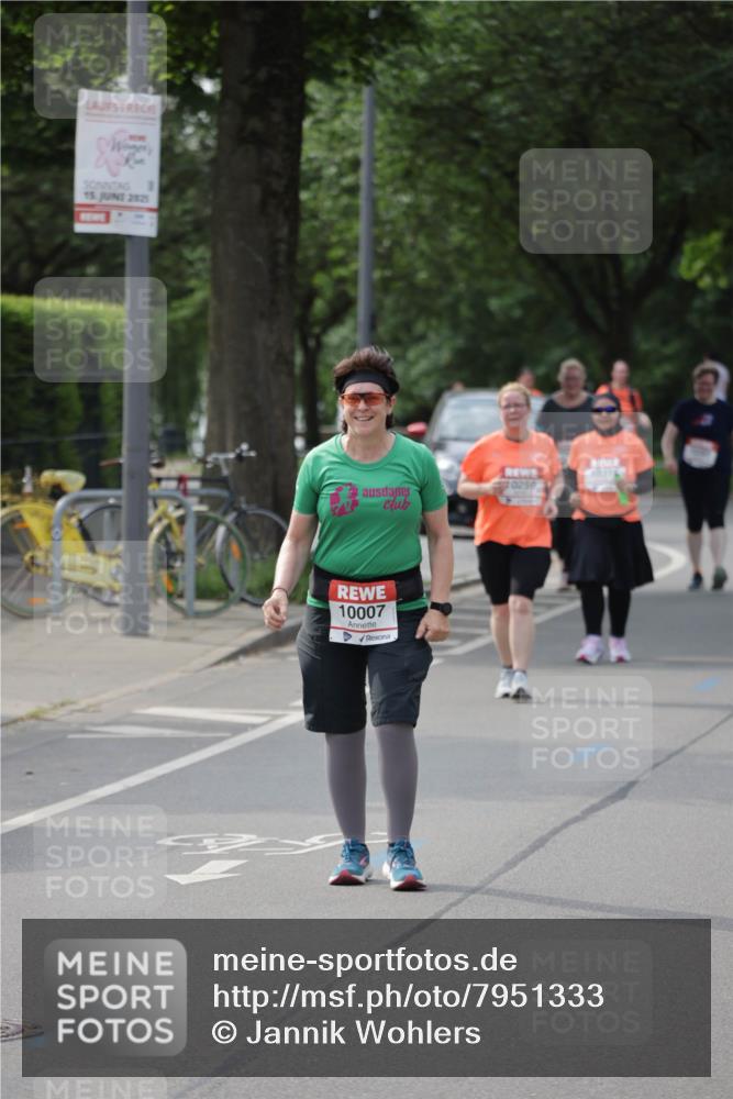 15.06.2025 - REWE Women's Run Jannik Wohlers http://msf.ph/oto/7951333 15.06.2025 08:33:31 Laufen 15, 2825, 10007, 0259 meine-sportfotos.de