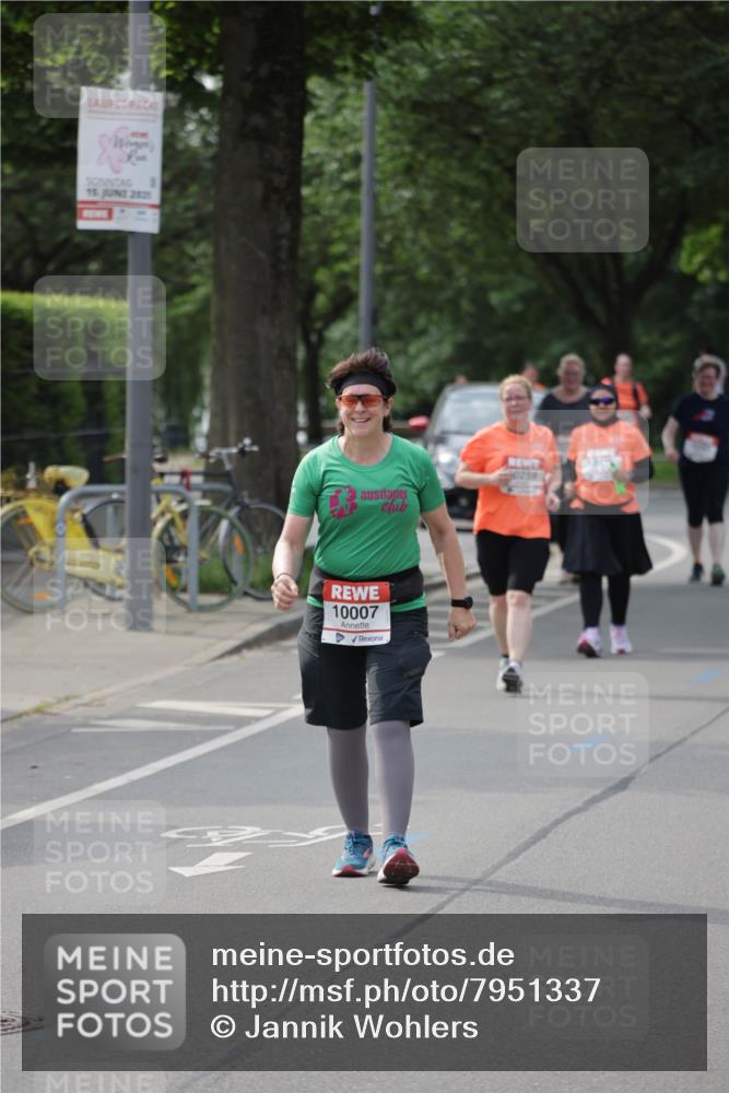 15.06.2025 - REWE Women's Run Jannik Wohlers http://msf.ph/oto/7951337 15.06.2025 08:33:31 Laufen 15, 2825, 0259, 10007 meine-sportfotos.de