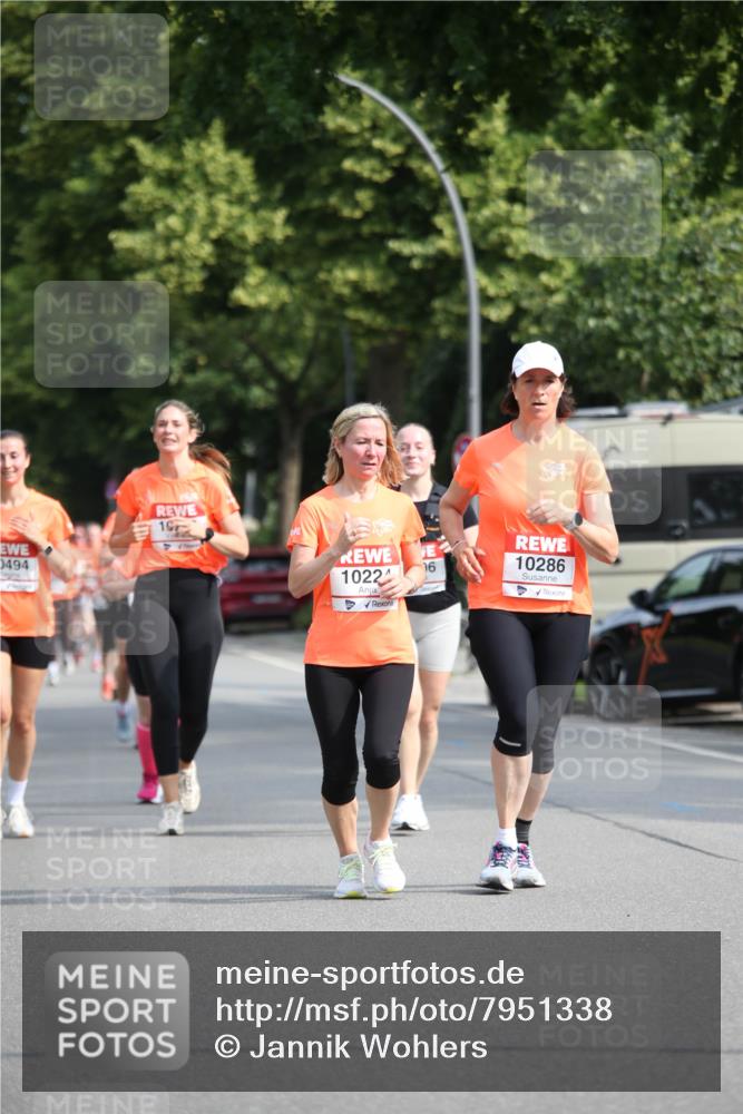 15.06.2025 - REWE Women's Run Jannik Wohlers http://msf.ph/oto/7951338 15.06.2025 09:50:38 Laufen 1022, 19, 0494, 16, 10286 meine-sportfotos.de