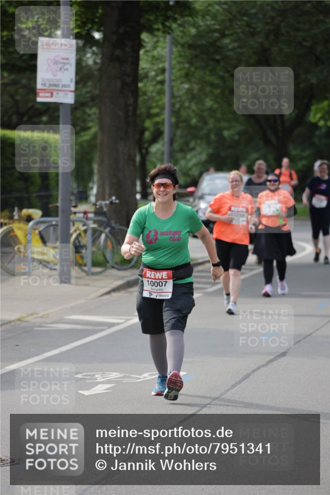 15.06.2025 - REWE Women's Run Jannik Wohlers http://msf.ph/oto/7951341 15.06.2025 08:33:31 Laufen 10007, 10259 meine-sportfotos.de