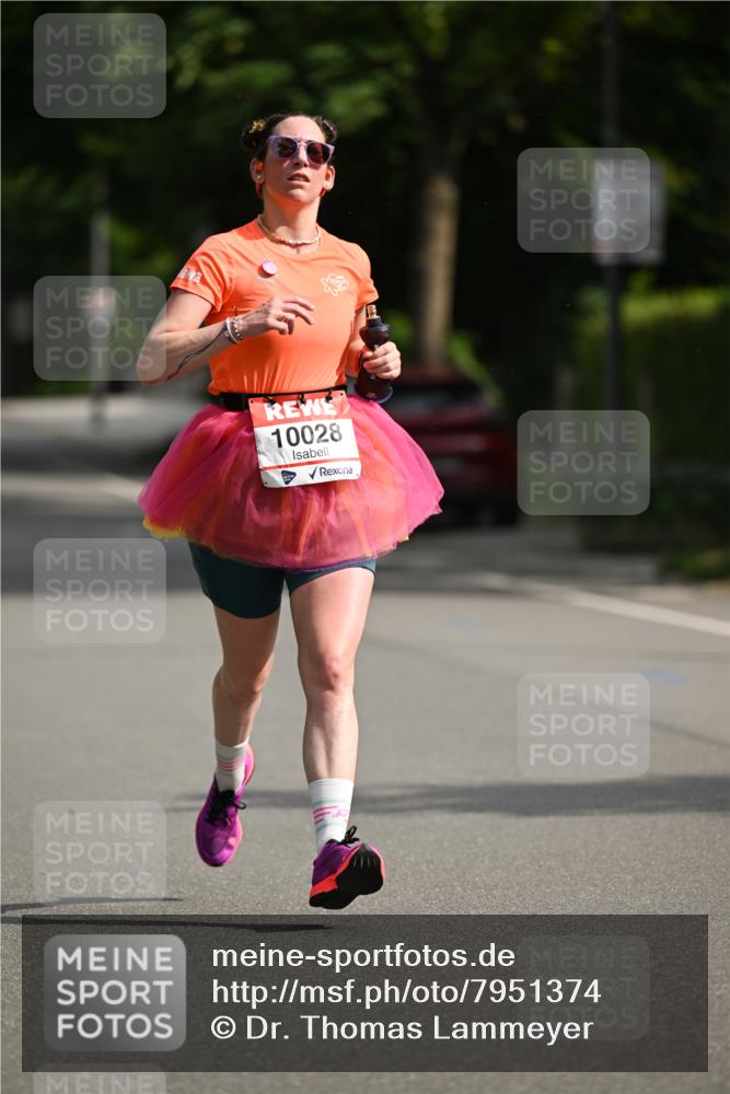 15.06.2025 - REWE Women's Run Dr. Thomas Lammeyer http://msf.ph/oto/7951374 15.06.2025 09:37:14 Laufen 10028 meine-sportfotos.de