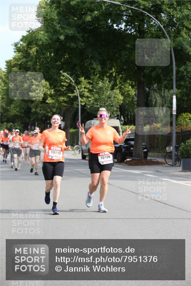 15.06.2025 - REWE Women's Run Jannik Wohlers http://msf.ph/oto/7951376 15.06.2025 09:50:47 Laufen 10110, 10109 meine-sportfotos.de