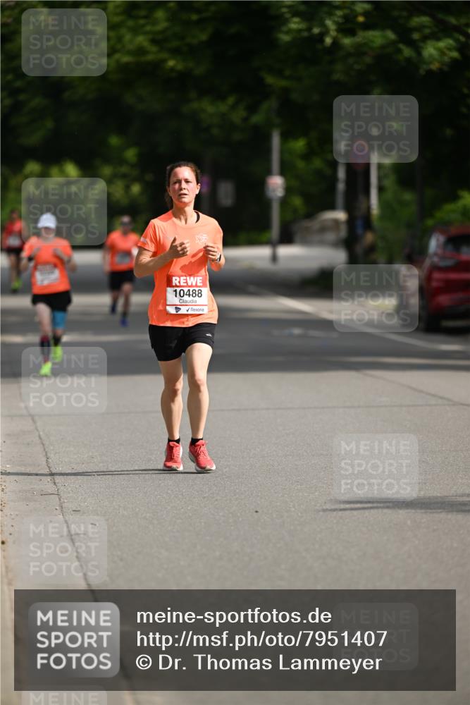 15.06.2025 - REWE Women's Run Dr. Thomas Lammeyer http://msf.ph/oto/7951407 15.06.2025 09:37:23 Laufen 10488 meine-sportfotos.de