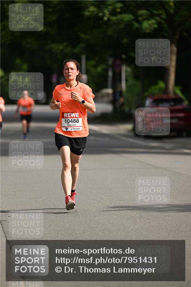 15.06.2025 - REWE Women's Run Dr. Thomas Lammeyer http://msf.ph/oto/7951431 15.06.2025 09:37:24 Laufen 10488 meine-sportfotos.de