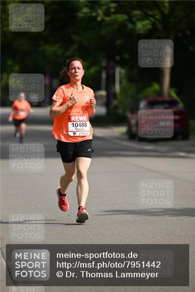15.06.2025 - REWE Women's Run Dr. Thomas Lammeyer http://msf.ph/oto/7951442 15.06.2025 09:37:24 Laufen 10488 meine-sportfotos.de