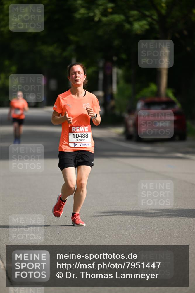 15.06.2025 - REWE Women's Run Dr. Thomas Lammeyer http://msf.ph/oto/7951447 15.06.2025 09:37:24 Laufen 10488 meine-sportfotos.de