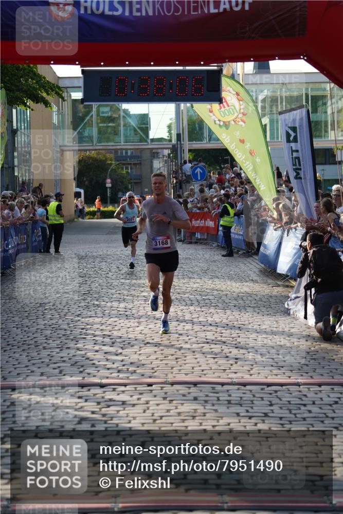 13.06.2025 - Holstenköstenlauf Felixshl http://msf.ph/oto/7951490 13.06.2025 19:38:06 Laufen 2021, 3168 meine-sportfotos.de