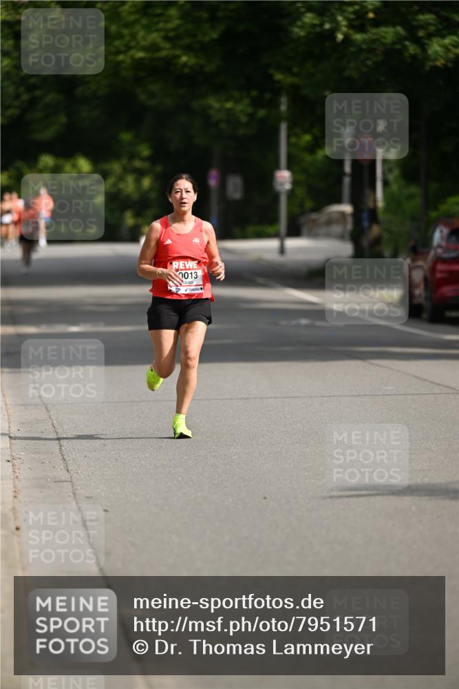 15.06.2025 - REWE Women's Run Dr. Thomas Lammeyer http://msf.ph/oto/7951571 15.06.2025 09:37:39 Laufen 2013 meine-sportfotos.de