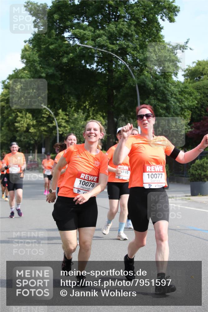 15.06.2025 - REWE Women's Run Jannik Wohlers http://msf.ph/oto/7951597 15.06.2025 09:51:05 Laufen 10015, 10078, 740, 10077 meine-sportfotos.de