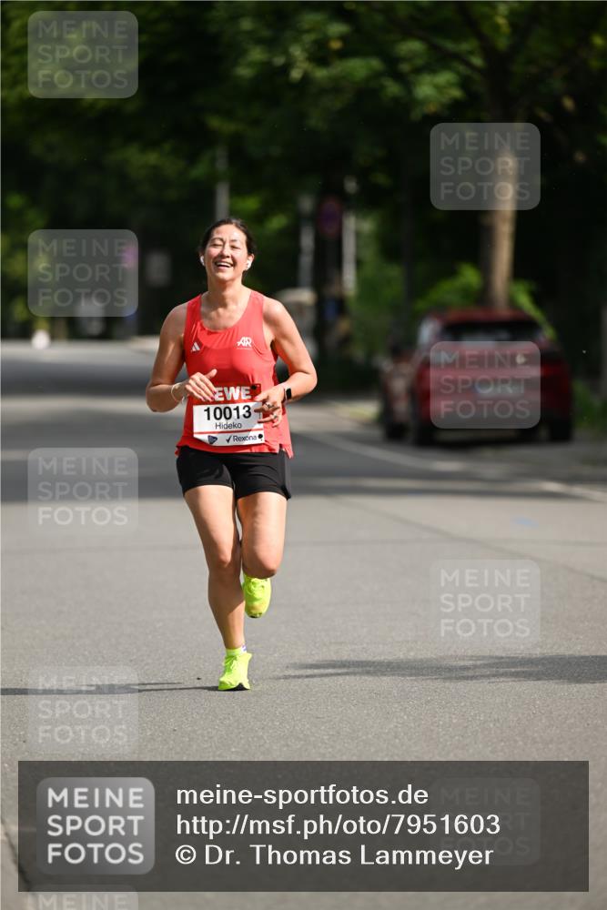 15.06.2025 - REWE Women's Run Dr. Thomas Lammeyer http://msf.ph/oto/7951603 15.06.2025 09:37:41 Laufen 10013 meine-sportfotos.de