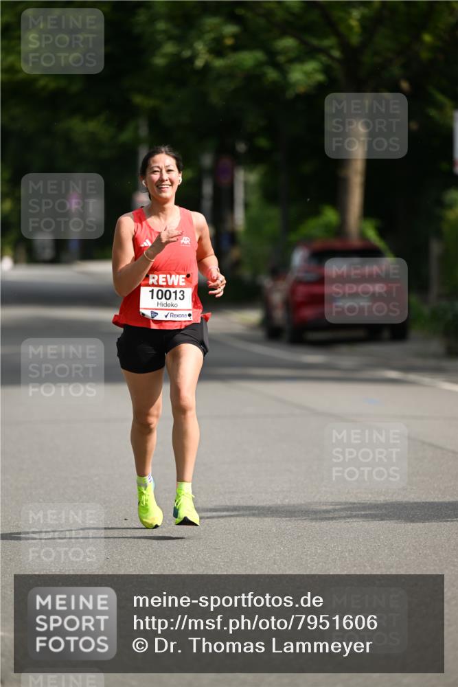 15.06.2025 - REWE Women's Run Dr. Thomas Lammeyer http://msf.ph/oto/7951606 15.06.2025 09:37:41 Laufen 10013 meine-sportfotos.de