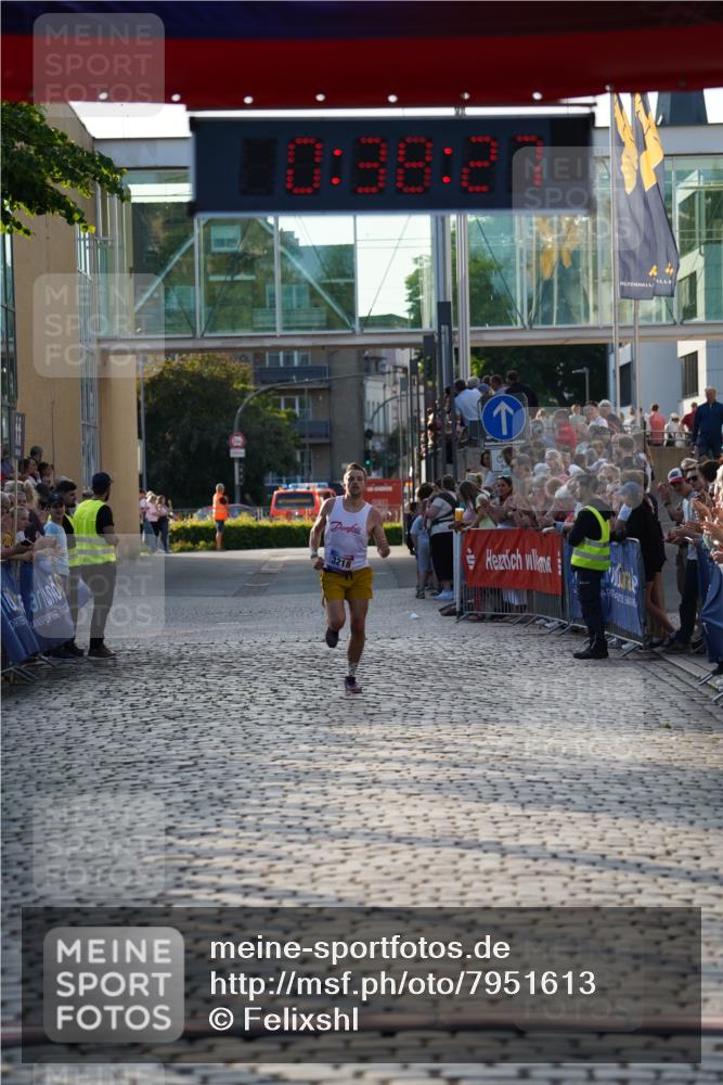 13.06.2025 - Holstenköstenlauf Felixshl http://msf.ph/oto/7951613 13.06.2025 19:38:27 Laufen 3218 meine-sportfotos.de