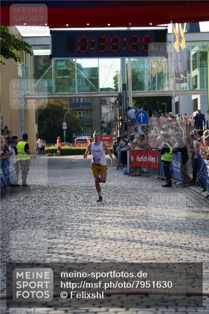 13.06.2025 - Holstenköstenlauf Felixshl http://msf.ph/oto/7951630 13.06.2025 19:38:27 Laufen 3218 meine-sportfotos.de