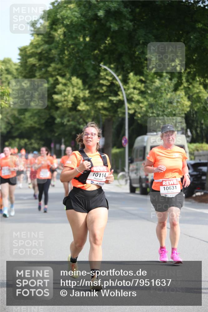 15.06.2025 - REWE Women's Run Jannik Wohlers http://msf.ph/oto/7951637 15.06.2025 09:51:09 Laufen 10114, 10631 meine-sportfotos.de